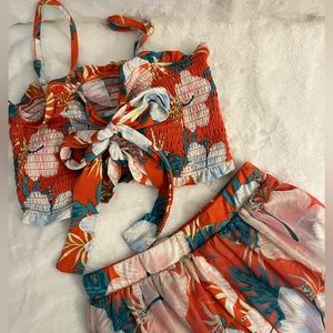 Super cute tropical orange set! (size xs)
